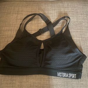 Victoria’s Secret sports bra. Sz 32B